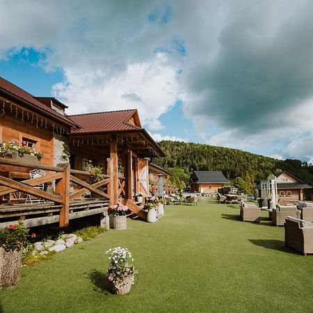 Penzion Zbojnicky Halas Tisovec Buitenkant foto