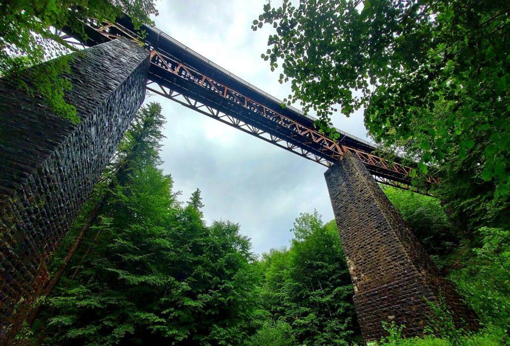Penzion Zbojnicky Halas Tisovec Buitenkant foto