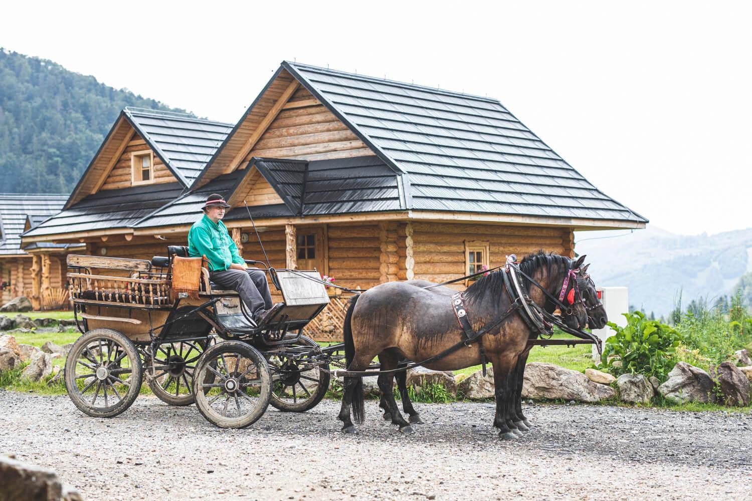Penzion Zbojnicky Halas Tisovec Buitenkant foto