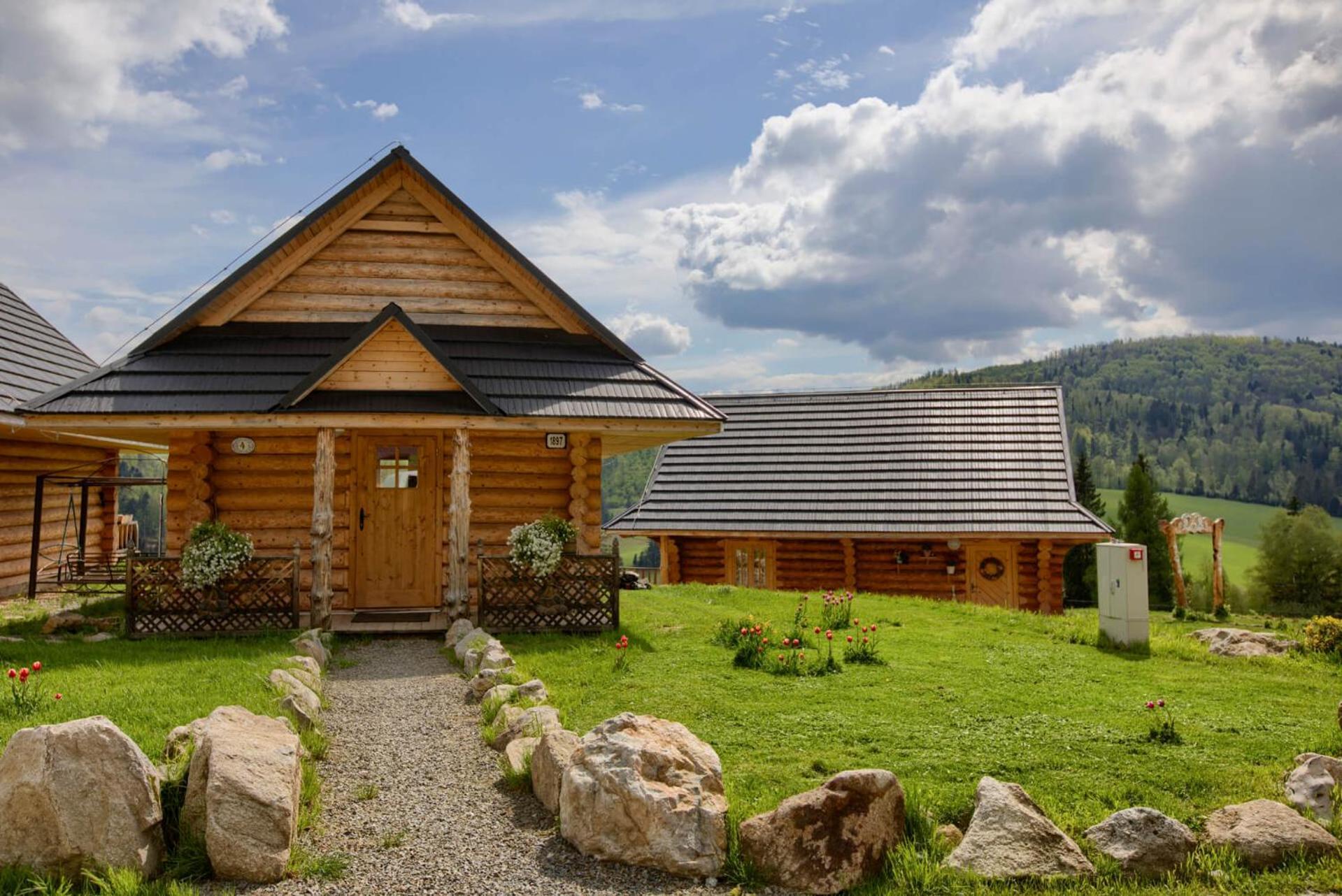 Penzion Zbojnicky Halas Tisovec Buitenkant foto